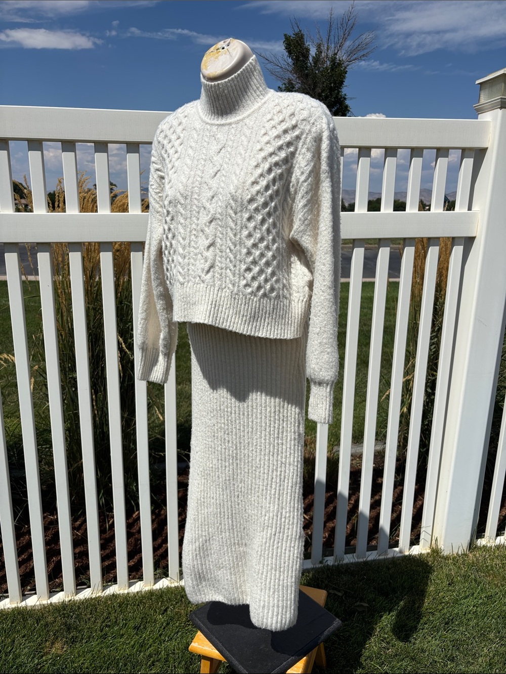 Olive & Oak Crop Sweater & Tank Sweater Dress Set, Size S